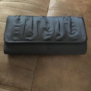 NWOT Cute  clutch RSVP by David’s Bridal